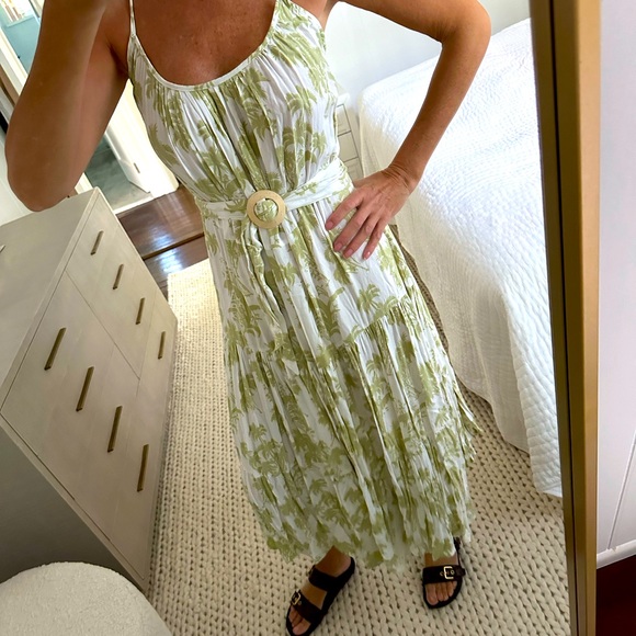 Palm tree tropical print sundress in lime green - Picture 7 of 10